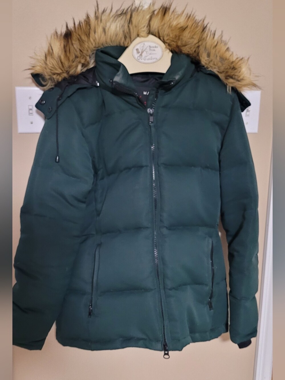 Bluenotes Dark Green Women's Puffer Jacket with Faux Fur Trim Hood